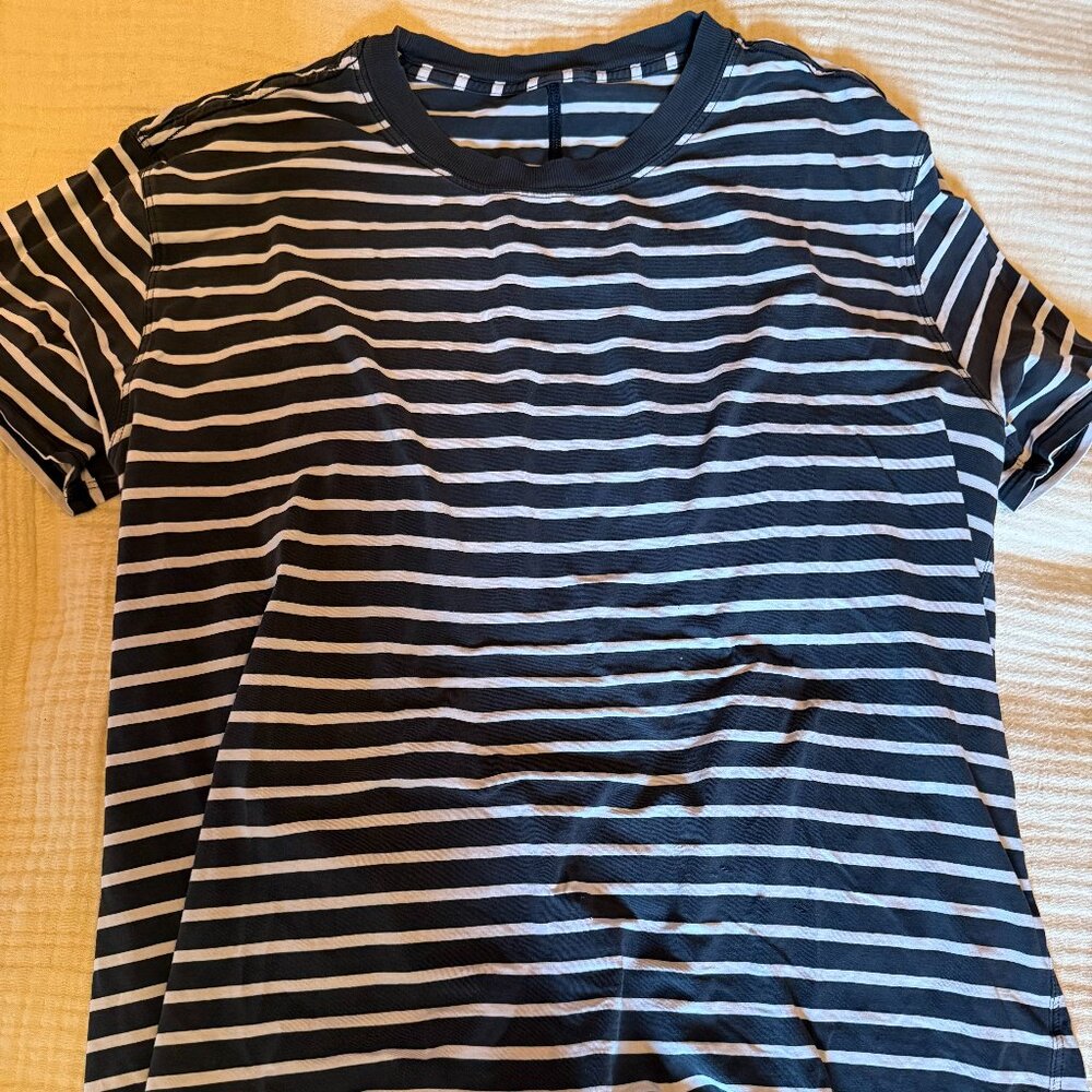 Lululemon Striped top
